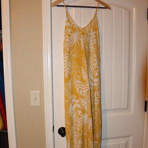 Old Navy Maxi Dress - Sz Medium Yellow/White Floral